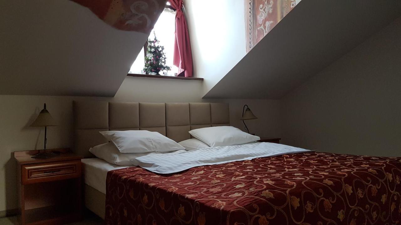 Villa Del Arte Bed & Breakfast Wadowice Exterior foto